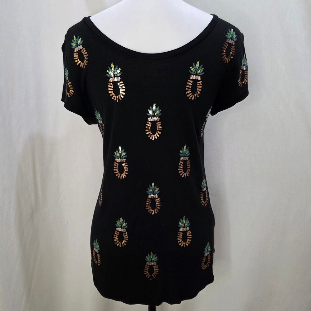 H&M Whimsical Sequin Tropical Pineapple Cap Sleeve Soft Black Shirt, Size Medium